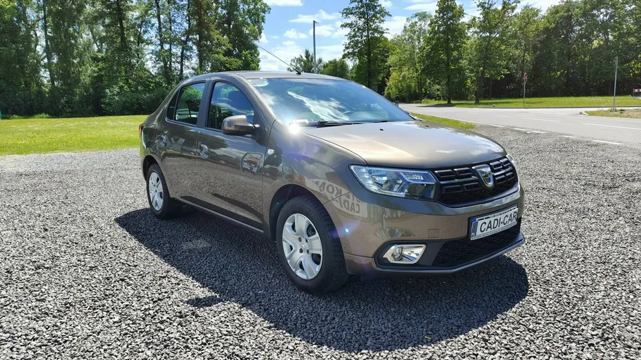 DACIA Logan -