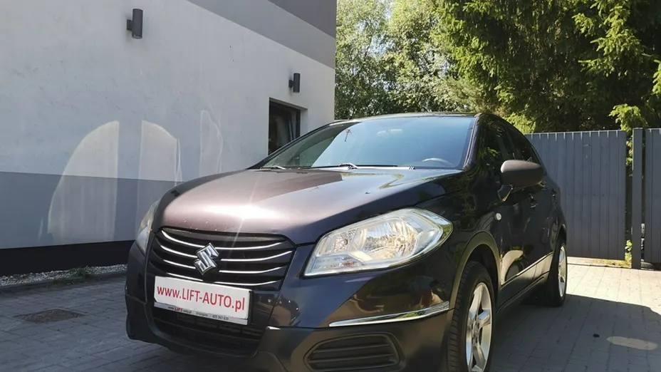 SUZUKI S-Cross -