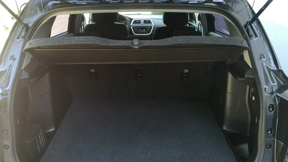 SUZUKI S-Cross -