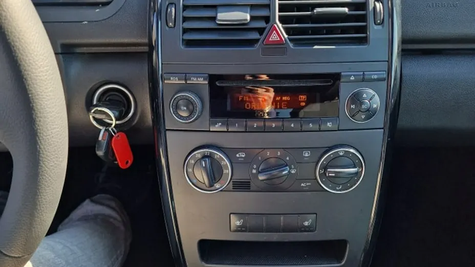 MERCEDES-BENZ A Klasa -