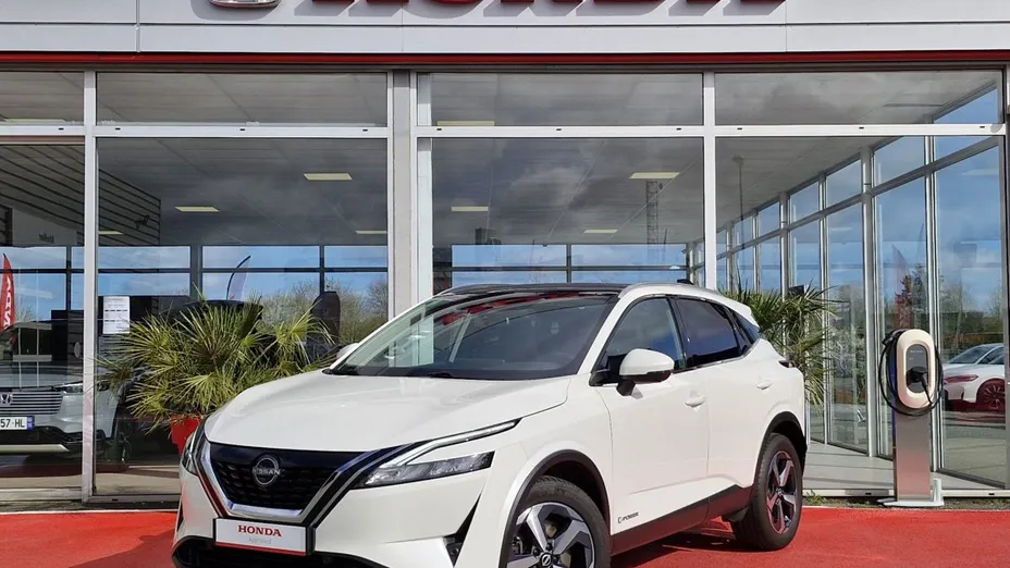 NISSAN Qashqai -