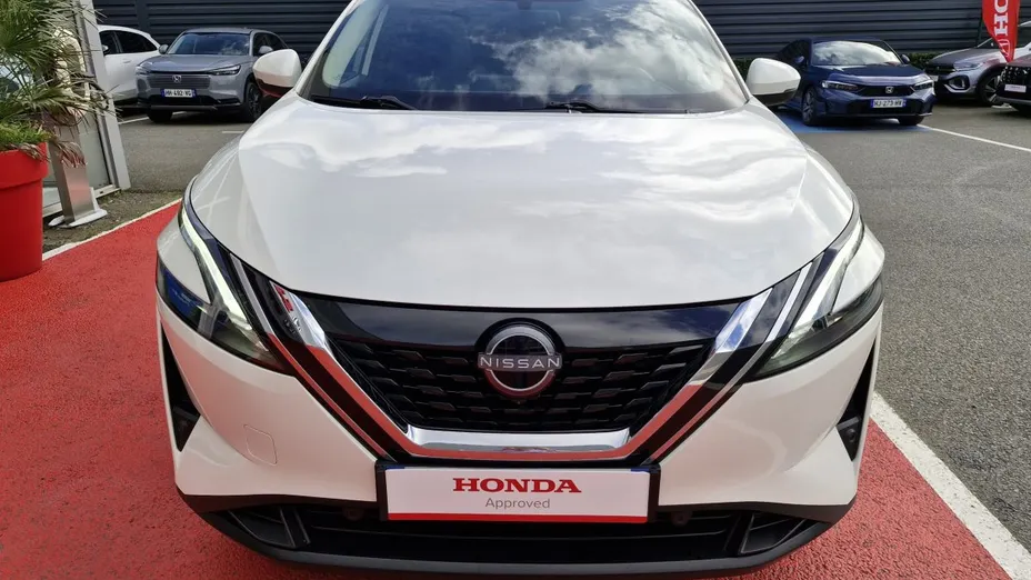NISSAN Qashqai -