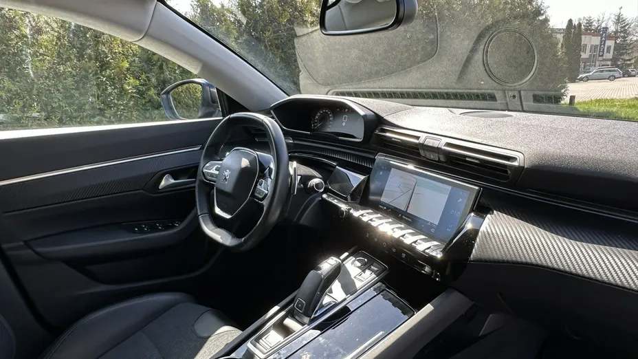 PEUGEOT 508 -