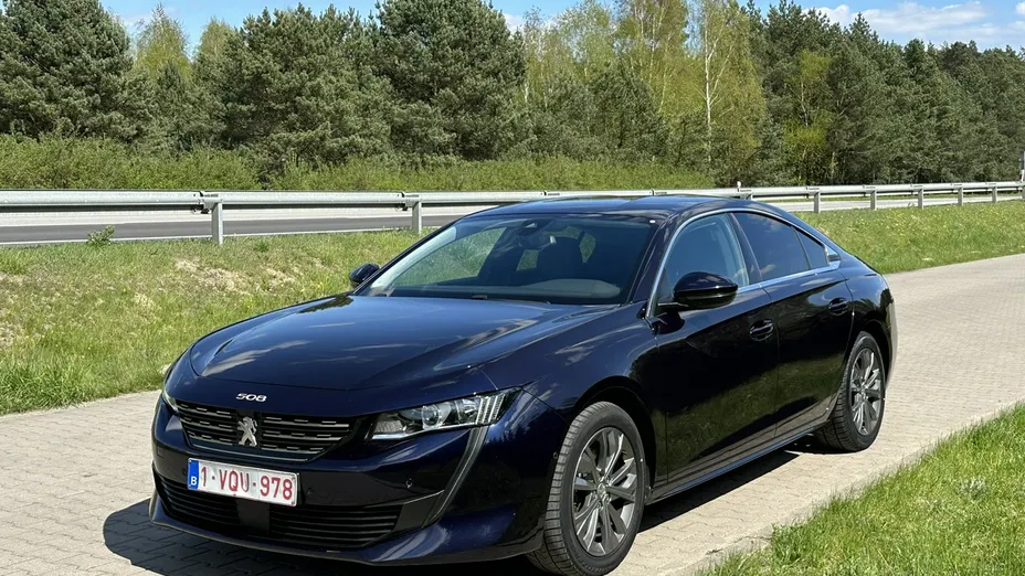 PEUGEOT 508 -
