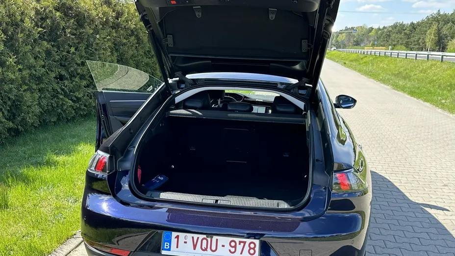 PEUGEOT 508 -