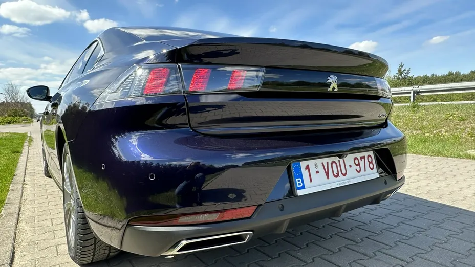 PEUGEOT 508 -