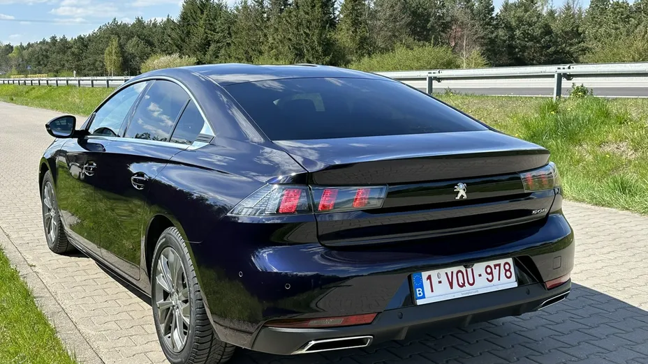 PEUGEOT 508 -