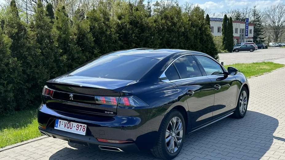 PEUGEOT 508 -