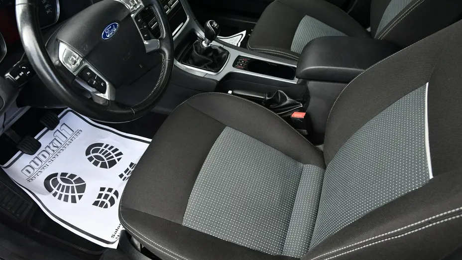 FORD Mondeo -