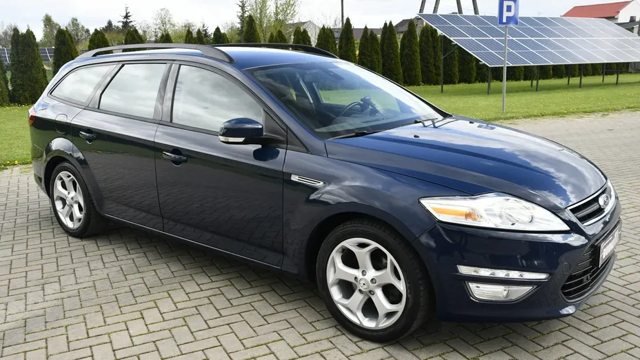FORD Mondeo -