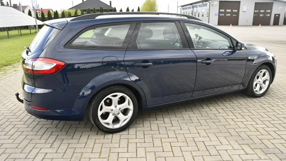FORD Mondeo -