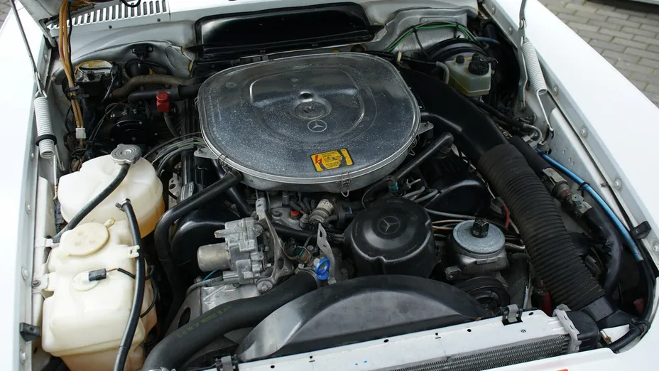 MERCEDES-BENZ SL -