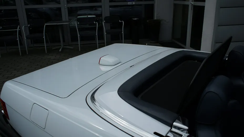 MERCEDES-BENZ SL -