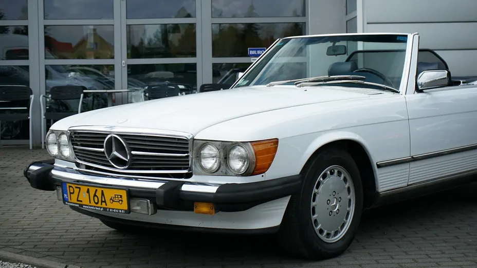 MERCEDES-BENZ SL -
