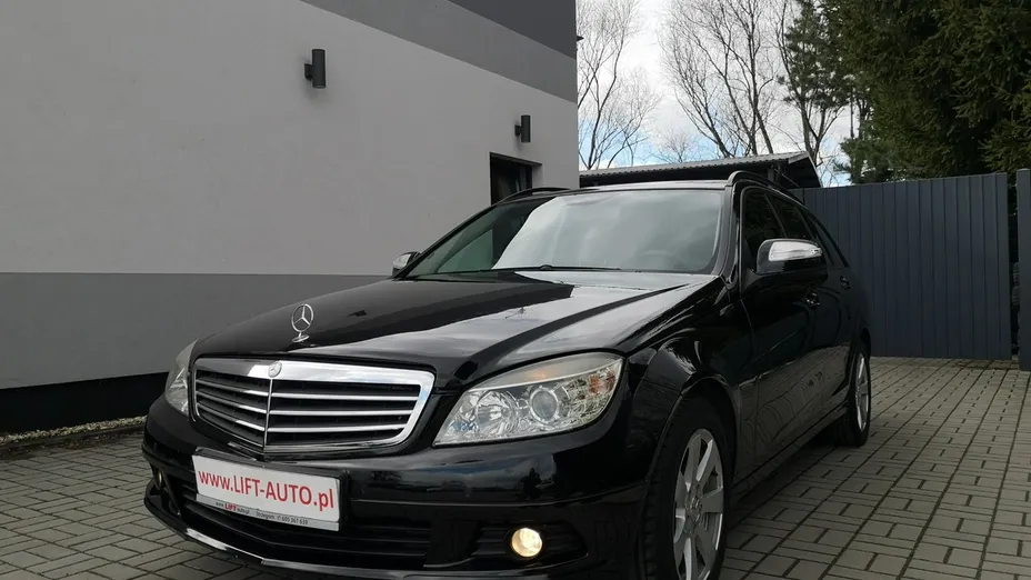 MERCEDES-BENZ C Klasa -