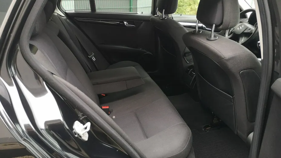 MERCEDES-BENZ C Klasa -