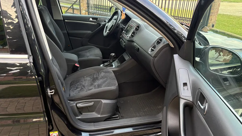 VOLKSWAGEN Tiguan Tiguan 2.0 TDI 4Mot. Track Tiptr.