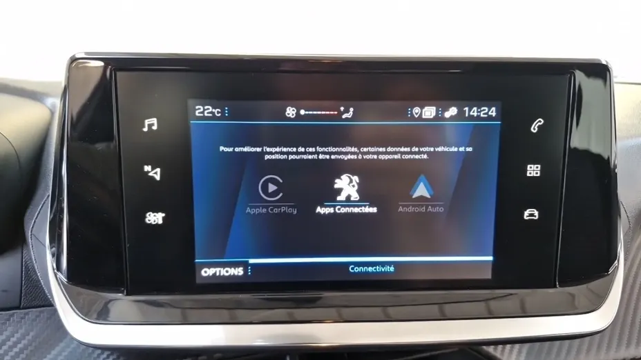 PEUGEOT 208 -
