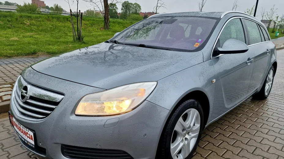 OPEL Insignia -