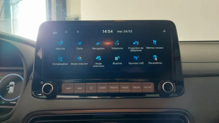 HYUNDAI Kona -