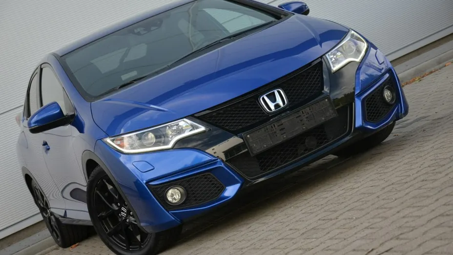 HONDA Civic -