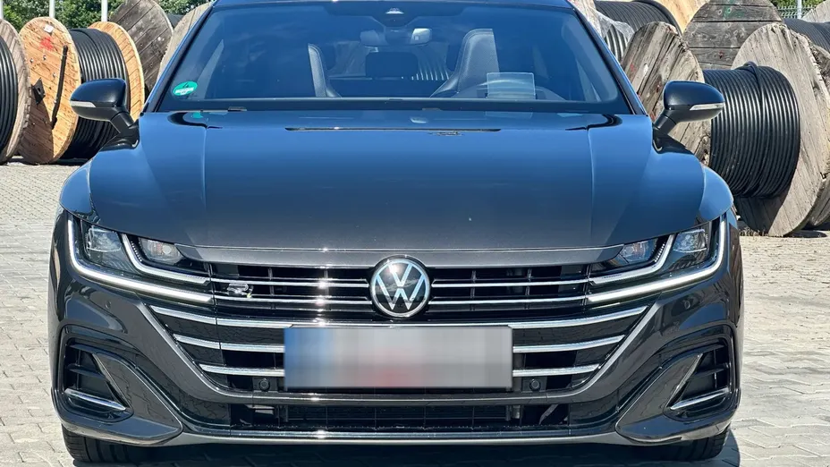 VOLKSWAGEN Arteon Arteon 2.0 TSI R-Line DSG