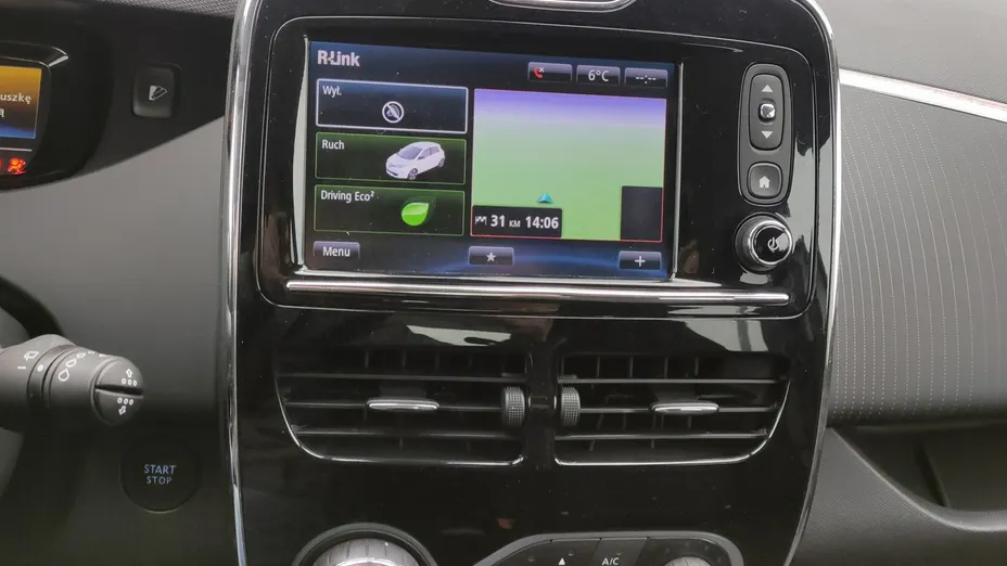 RENAULT ZOE -