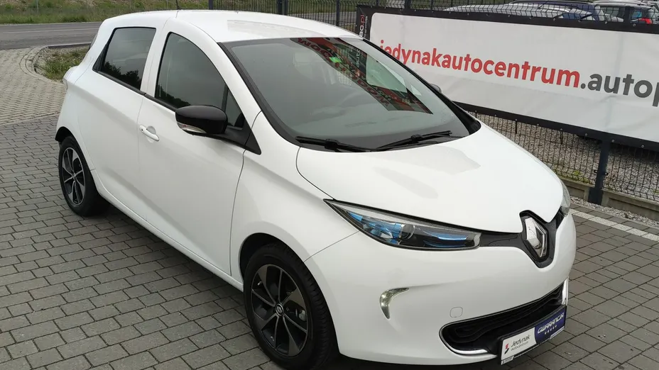 RENAULT ZOE -