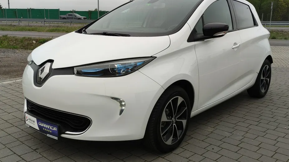 RENAULT ZOE -
