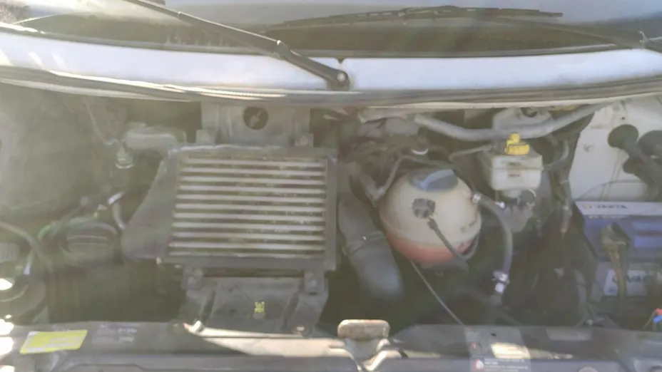 VOLKSWAGEN Transporter -