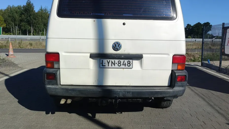 VOLKSWAGEN Transporter -