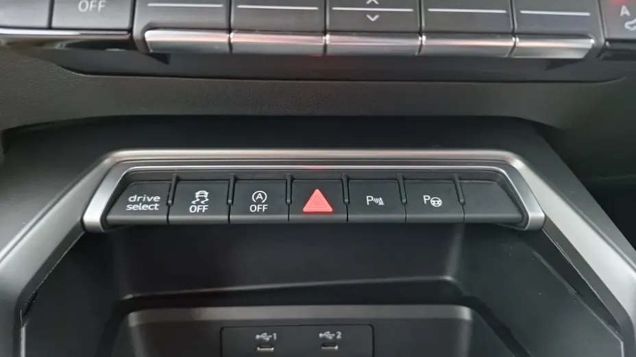 AUDI A3 Sportback -