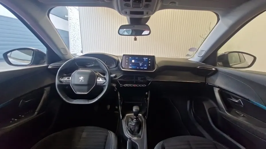 PEUGEOT 2008 -