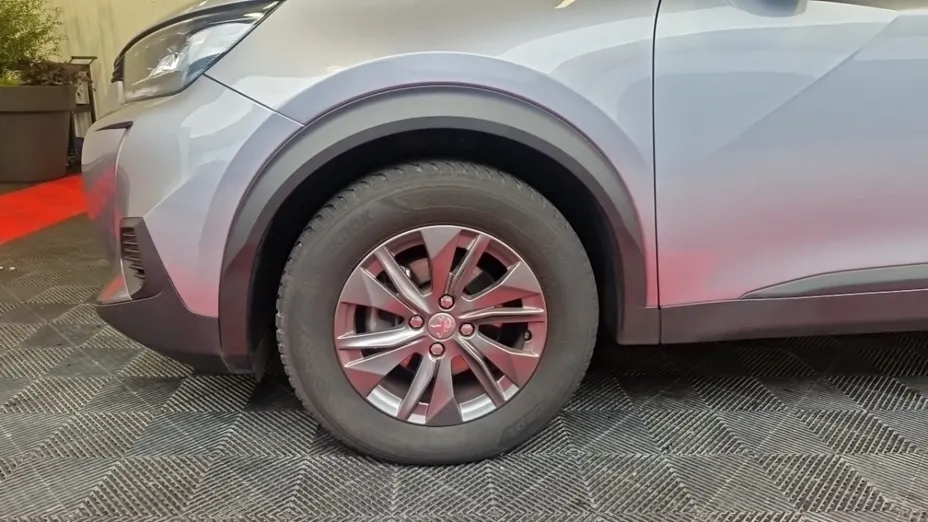 PEUGEOT 2008 -