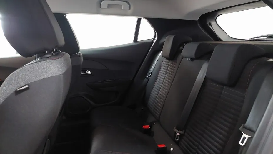 PEUGEOT 2008 -
