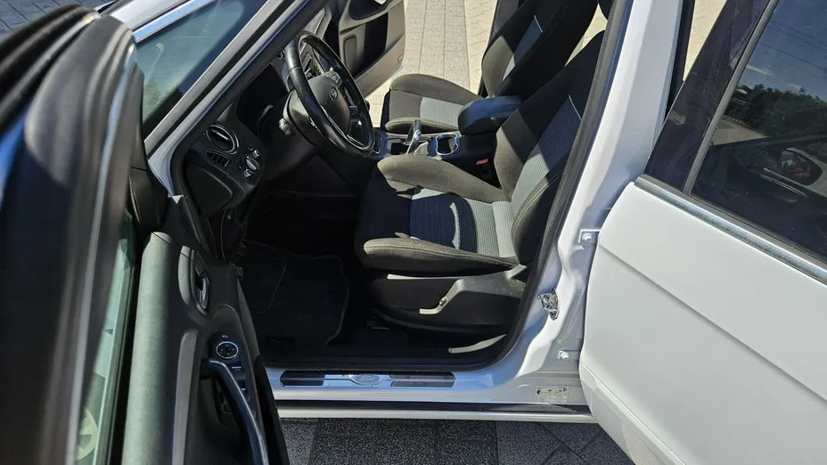 FORD S-MAX -