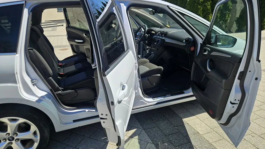 FORD S-MAX -