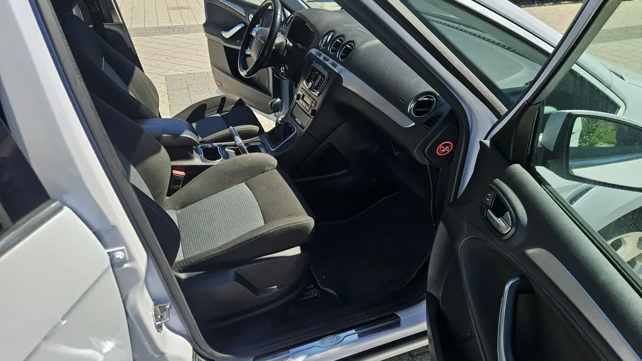 FORD S-MAX -
