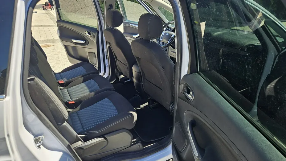 FORD S-MAX -