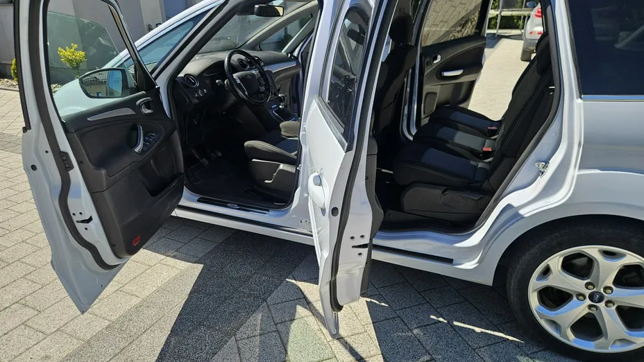 FORD S-MAX -