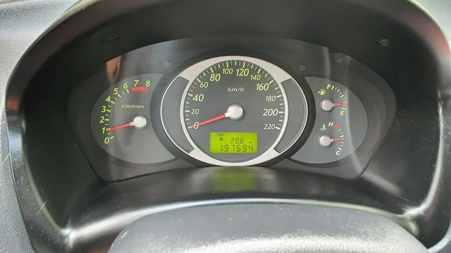 HYUNDAI Tucson -