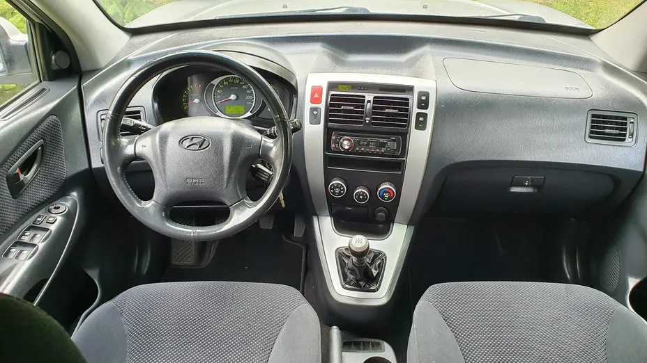 HYUNDAI Tucson -