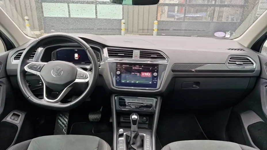 Volkswagen Tiguan -