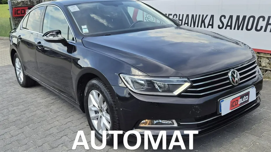 VOLKSWAGEN Passat -
