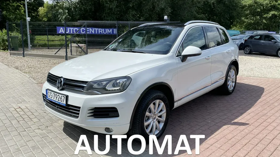 VOLKSWAGEN Touareg -