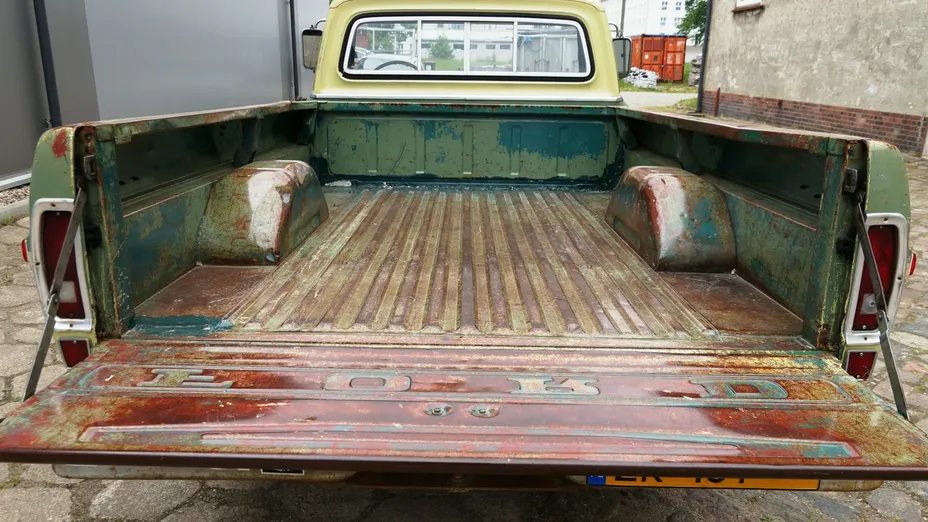 FORD F 150 -