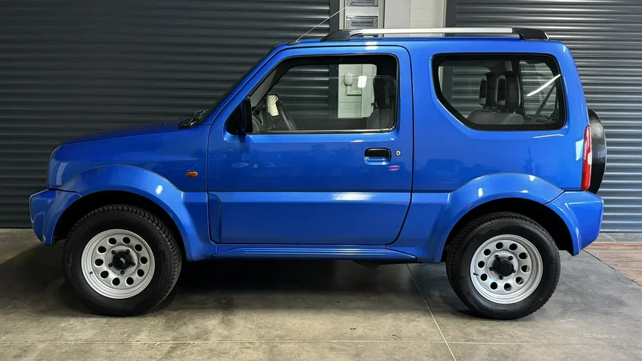 SUZUKI Jimny -