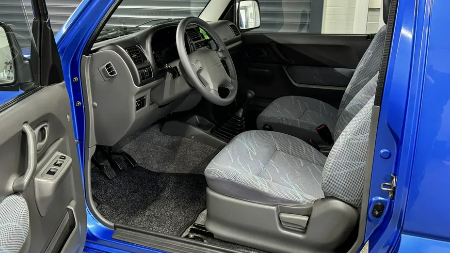 SUZUKI Jimny -