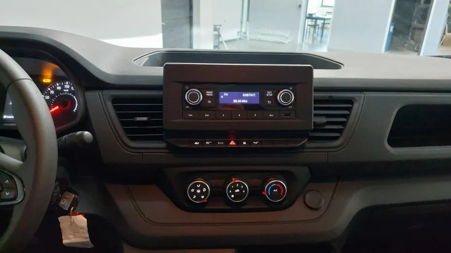 RENAULT Trafic -