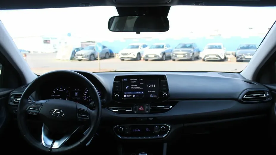 HYUNDAI i30 i30 1.0 T-GDI Smart